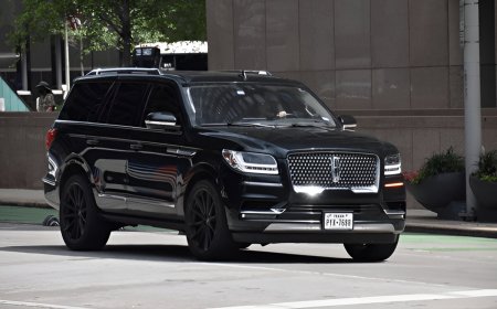Luxury SUV Limo Service | VIP Limo Boston