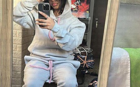 Is the Syna World Tracksuit Really as Comfortable as People Say