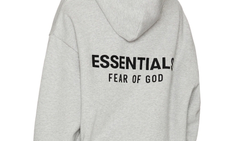 Essentials Hoodie: A Modern Streetwear Staple